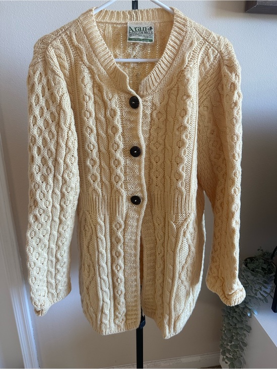 Aran Woollen Mills Sweaters - Aran Woolen Mills 100% Merino Wool Butter Yellow Cable-Knit Button Cardigan
